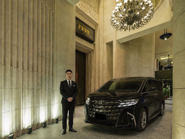 賓法 ALPHARD 精品活動 VIP 專案接送服務照片 02